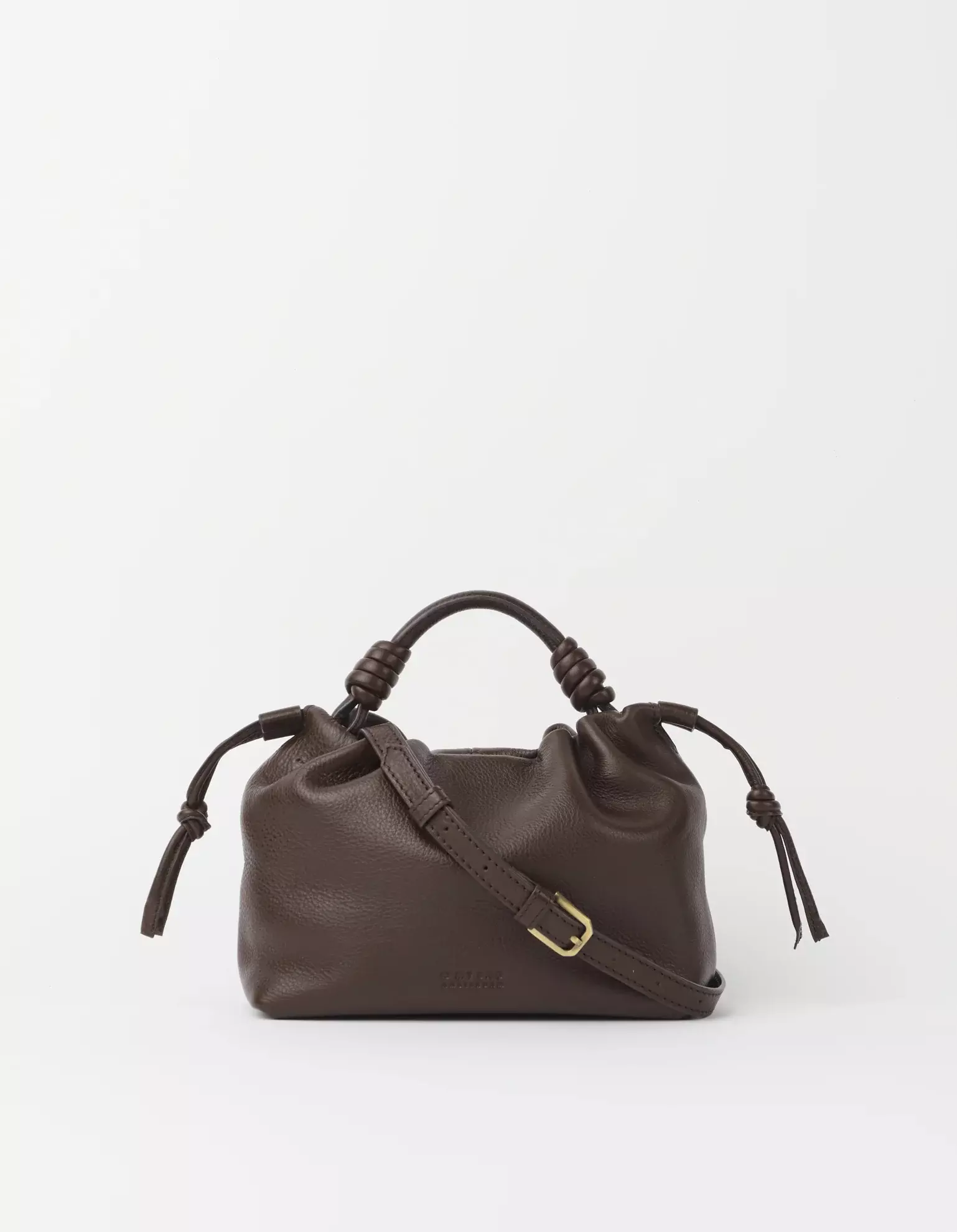 O MY BAG Kiki Mini Chocolate Soft Grain Ledertasche braun